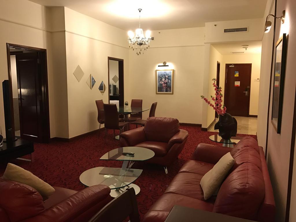 Luxy Service Suites At Times Square Kl Kuala Lumpur Exterior photo
